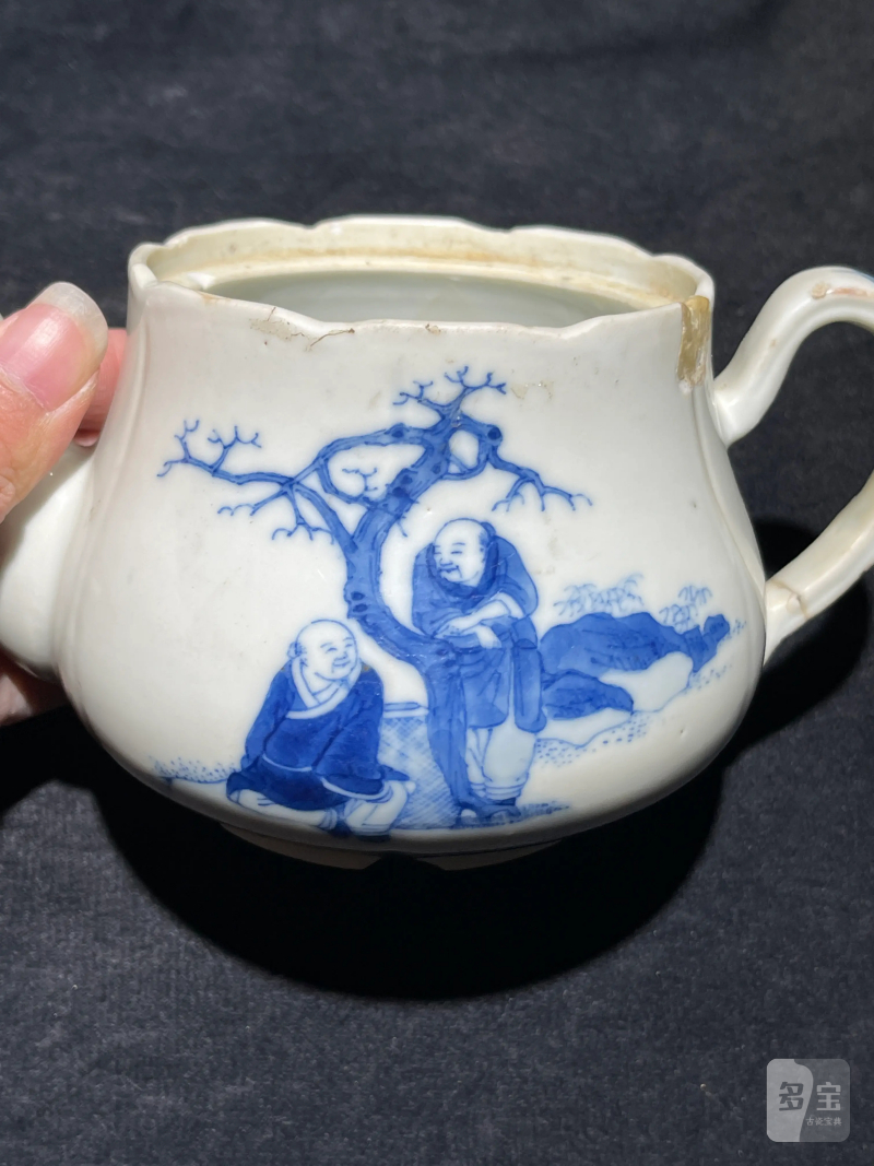 清宣统“江西瓷业公司”青花人物纹茶壶 - 图4